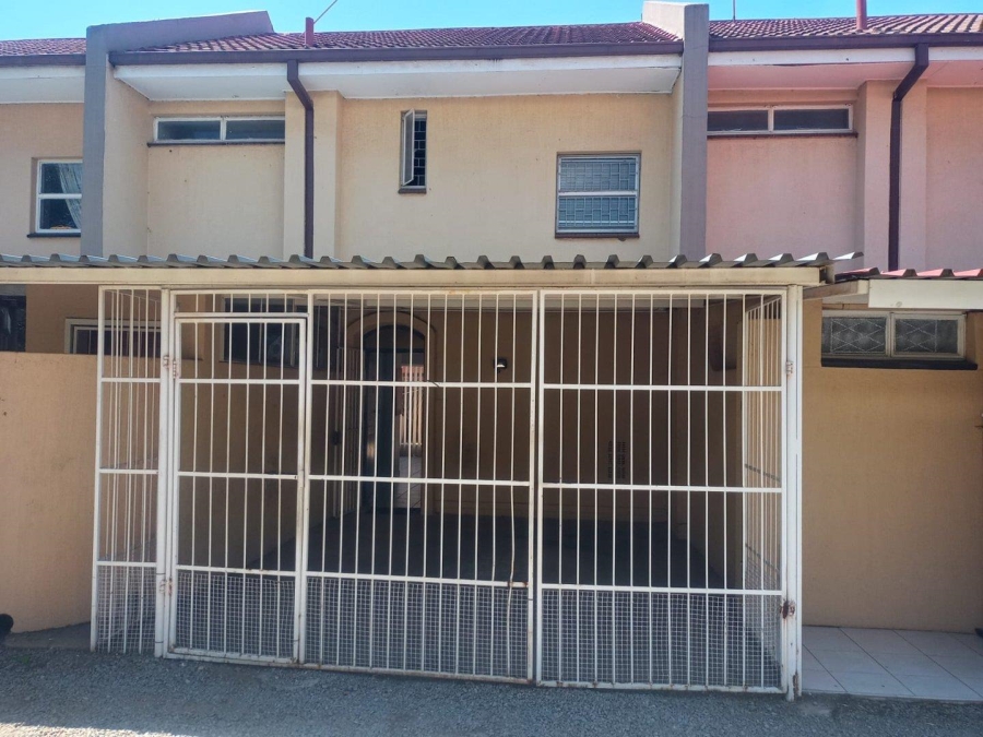 To Let 2 Bedroom Property for Rent in Potchefstroom North West